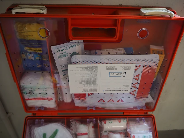 Nn first aid kit - afbeelding 5 van  6