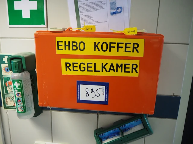 Nn first aid kit - afbeelding 2 van  5