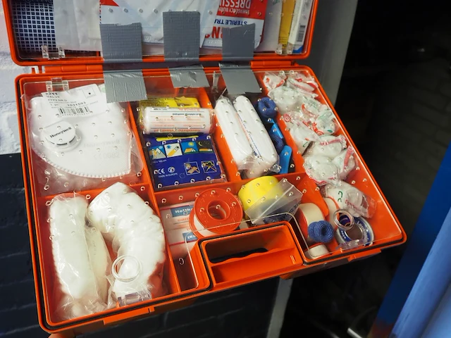 Nn first aid kit - afbeelding 3 van  4