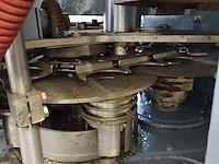 Nn fish can filling machine - afbeelding 2 van  12