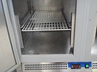 Nn fish stall - afbeelding 2 van  13