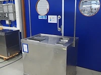 Nn fish stall - afbeelding 6 van  13
