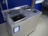 Nn fish stall - afbeelding 8 van  13