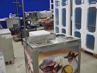 Nn fish stall - afbeelding 6 van  11