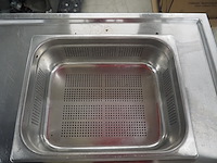 Nn fish stall - afbeelding 9 van  11