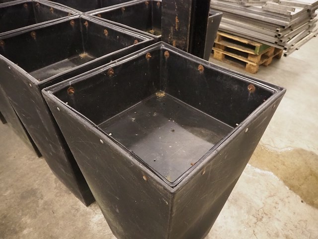 Nn flower pots - afbeelding 4 van  4