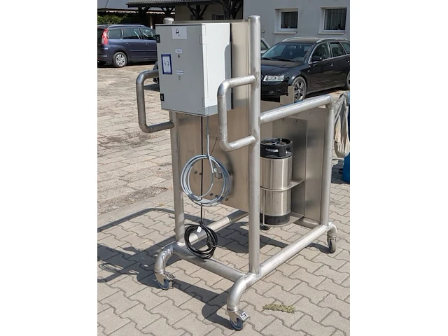 Nn foaming machine - afbeelding 1 van  7