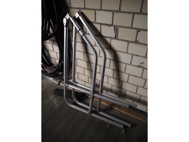 Nn frames for stairs - afbeelding 1 van  3