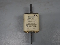 Nn fuses - afbeelding 10 van  16