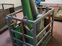 Nn gas bottles - afbeelding 1 van  10
