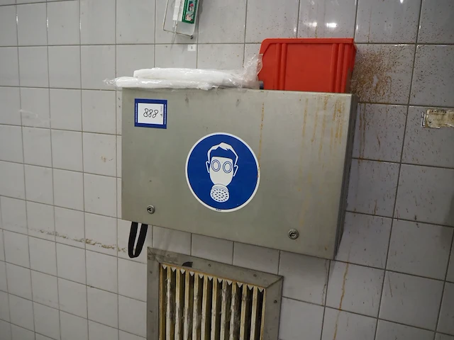 Nn gas mask - afbeelding 2 van  3