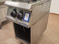 Nn gas stove - afbeelding 1 van  9