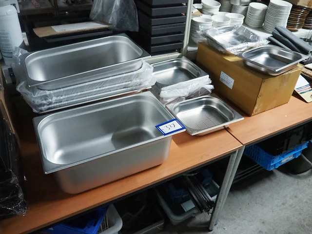 Nn gastronorm bins - afbeelding 1 van  7