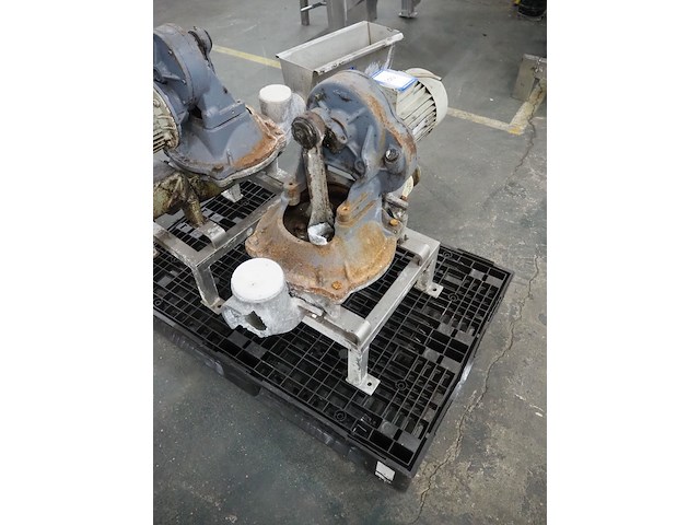 Nn giblet pump - afbeelding 2 van  5