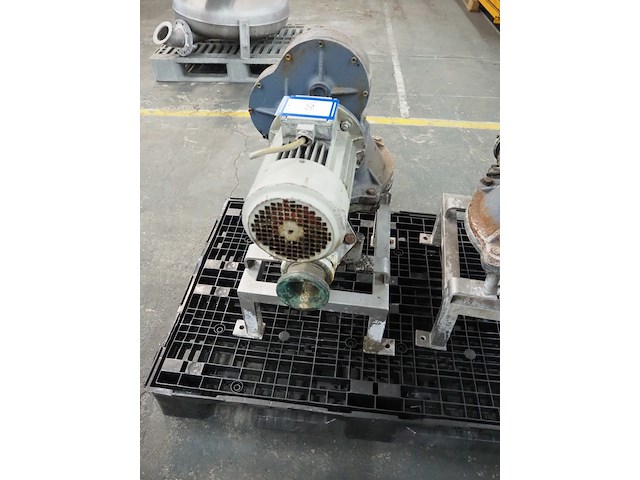 Nn giblet pump - afbeelding 4 van  5