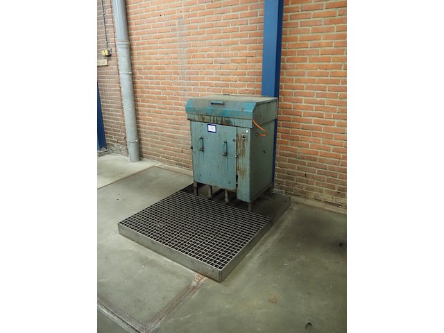 Nn greasing cabinet - afbeelding 1 van  5