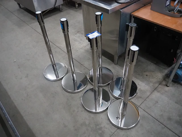 Nn guard poles - afbeelding 1 van  4