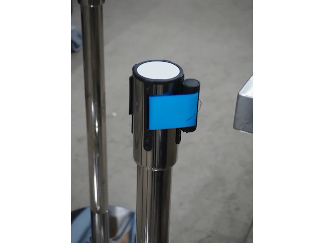 Nn guard poles - afbeelding 4 van  4