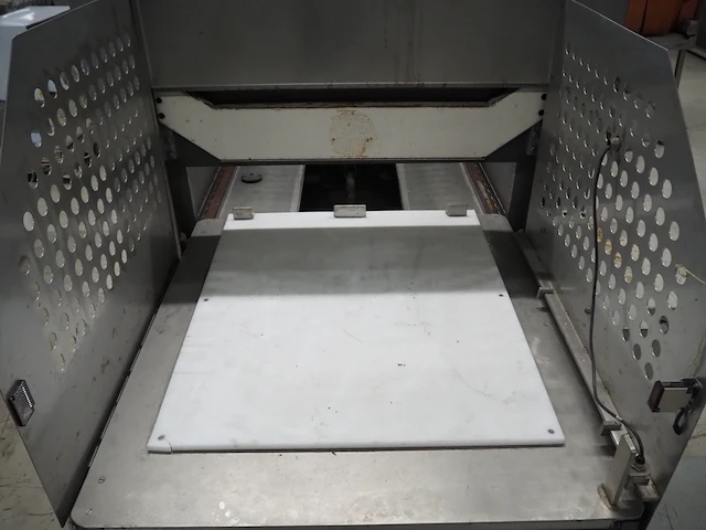 Nn guillotine - afbeelding 5 van  8