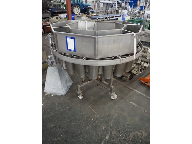 Nn halal rotating blood cones - afbeelding 1 van  6