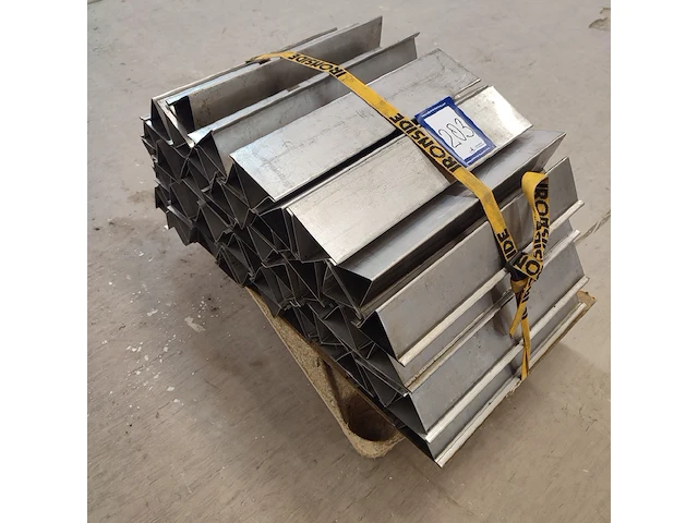 Nn ham moulds - afbeelding 3 van  3