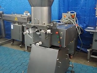 Nn hamburger forming machine - afbeelding 2 van  9