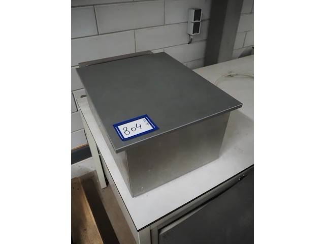 Nn heated tub - afbeelding 1 van  7