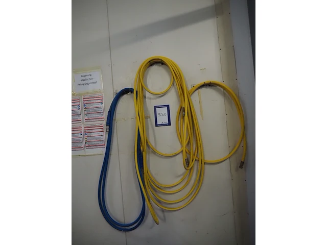 Nn hoses - afbeelding 2 van  2
