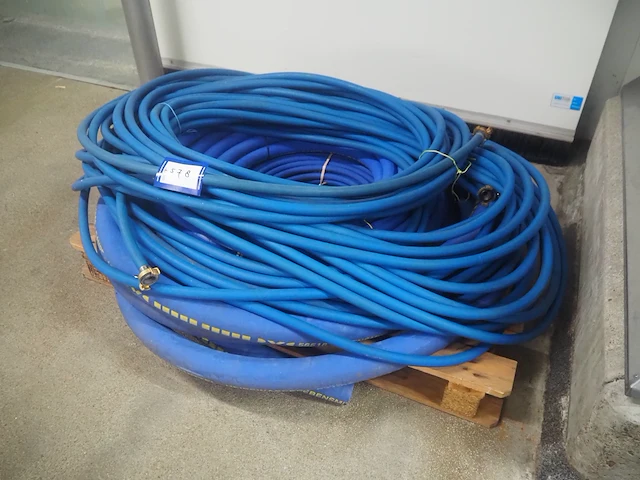 Nn hoses - afbeelding 2 van  4