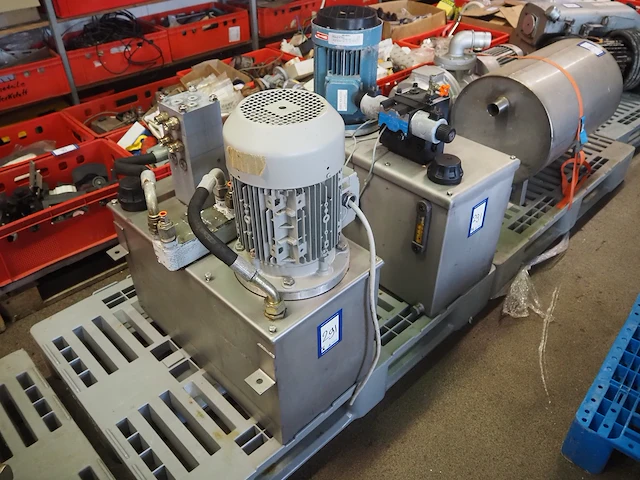 Nn hydraulic units - afbeelding 1 van  15