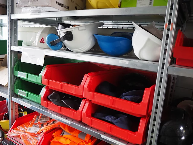 Nn hygiene and safety equipment - afbeelding 17 van  37