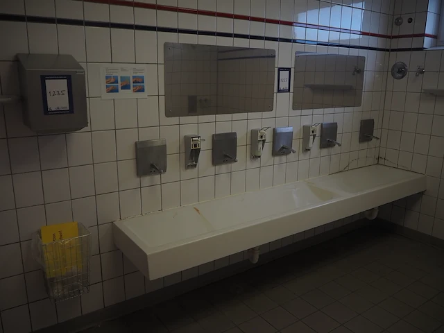Nn hygiene equipment - afbeelding 1 van  7