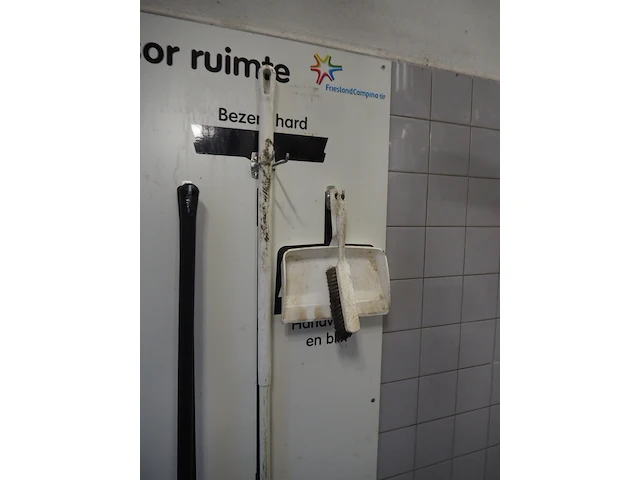 Nn hygiene equipment - afbeelding 4 van  4