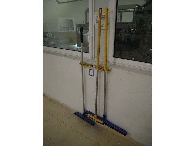 Nn hygiene equipment - afbeelding 2 van  2