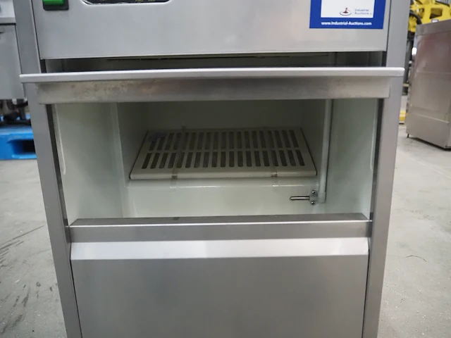 Nn ice machine - afbeelding 6 van  9