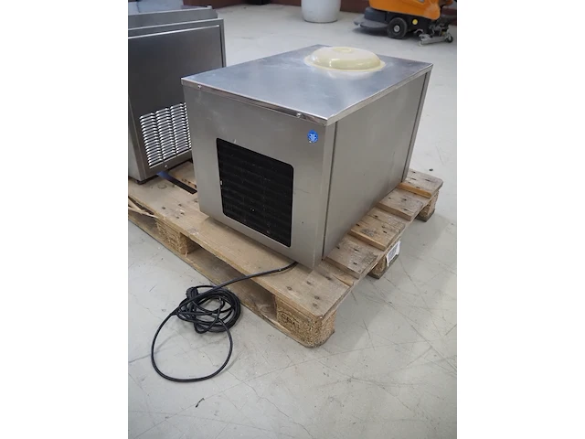 Nn ice machine - afbeelding 4 van  7