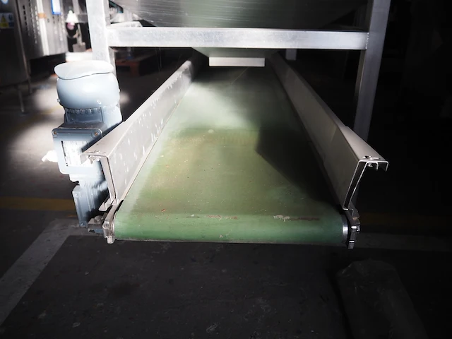 Nn infeed bunker with transport belt - afbeelding 5 van  6