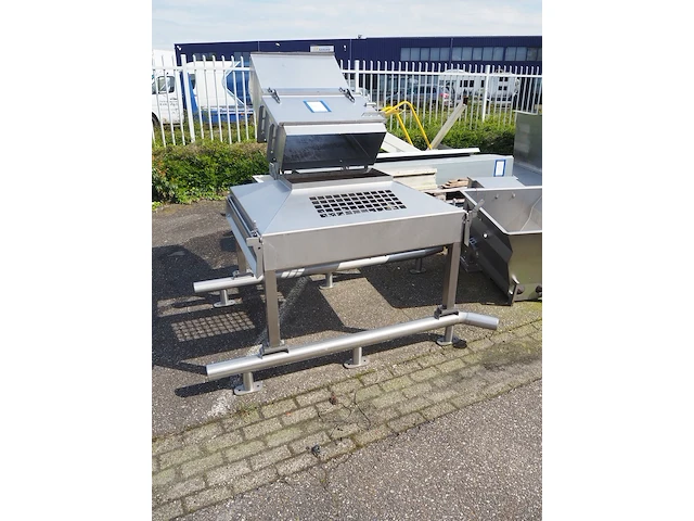 Nn infeed bunker - afbeelding 1 van  6