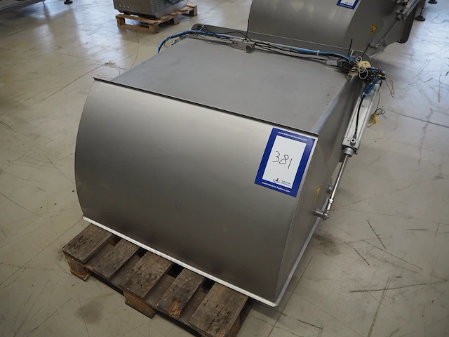 Nn infeed bunker - afbeelding 1 van  8