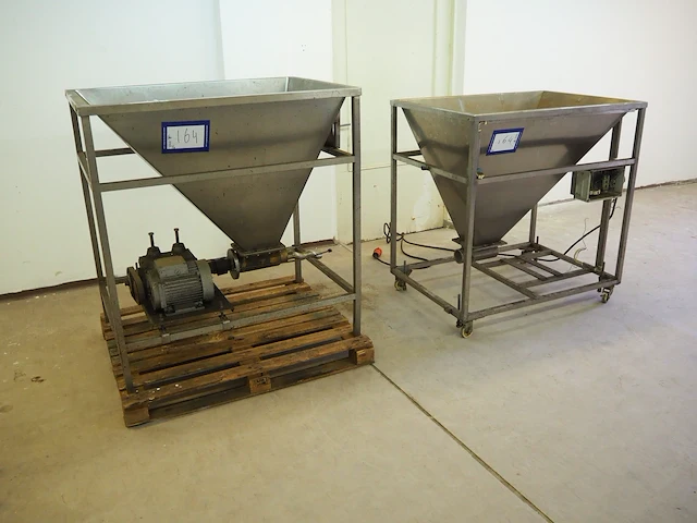 Nn infeed bunkers - afbeelding 1 van  12