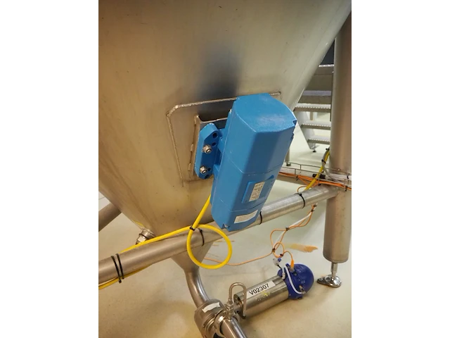 Nn infeed hopper for powder dissolver - afbeelding 4 van  16