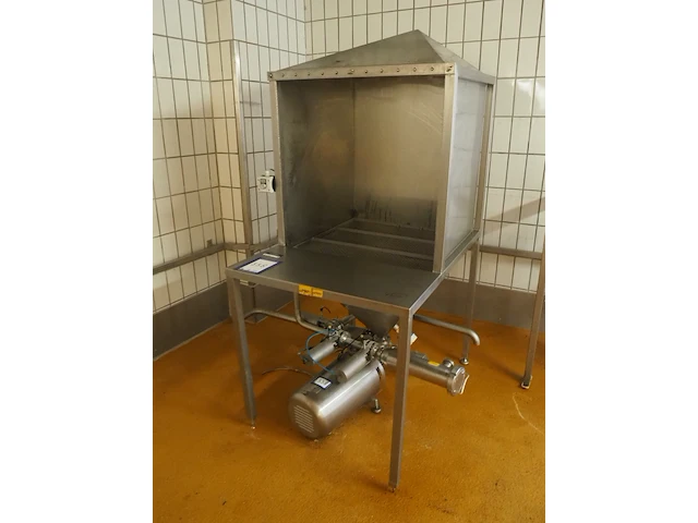 Nn infeed hopper with gratings - afbeelding 1 van  9