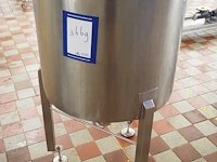 Nn infeed hopper