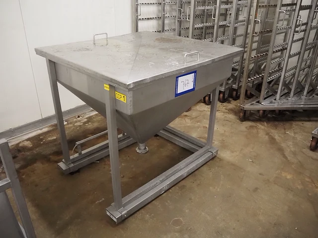 Nn infeed hopper - afbeelding 1 van  5