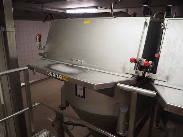 Nn infeed hoppers for powder dissolver - afbeelding 3 van  36
