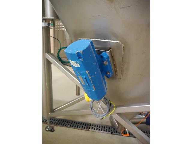 Nn infeed hoppers for powder dissolver - afbeelding 8 van  36