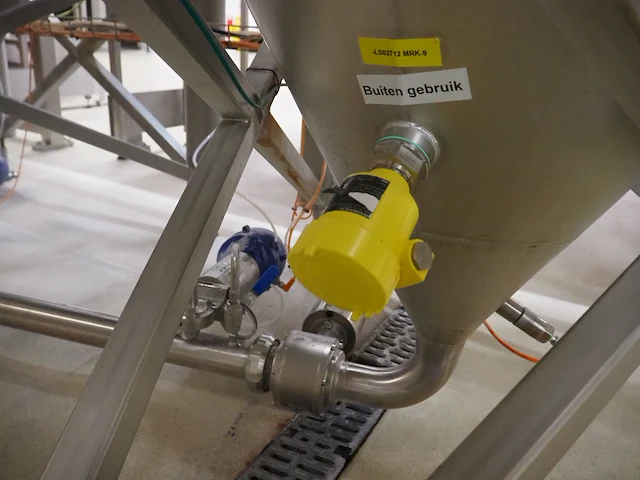 Nn infeed hoppers for powder dissolver - afbeelding 10 van  36