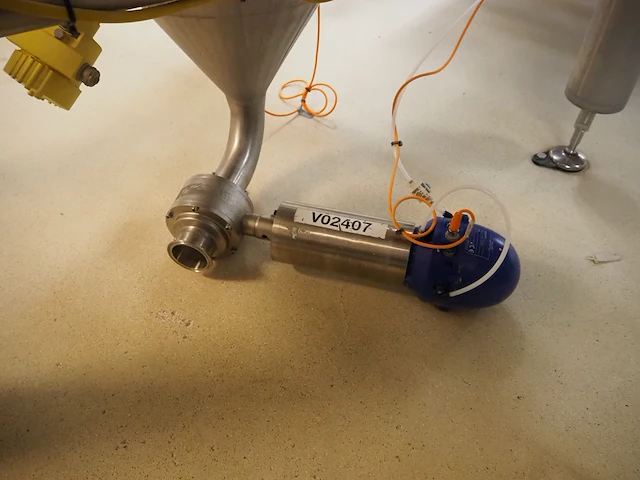 Nn infeed hoppers for powder dissolver - afbeelding 26 van  34