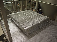 Nn infeed hoppers for powder dissolver - afbeelding 32 van  34