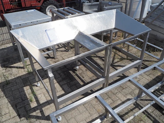 Nn infeed station - afbeelding 1 van  4